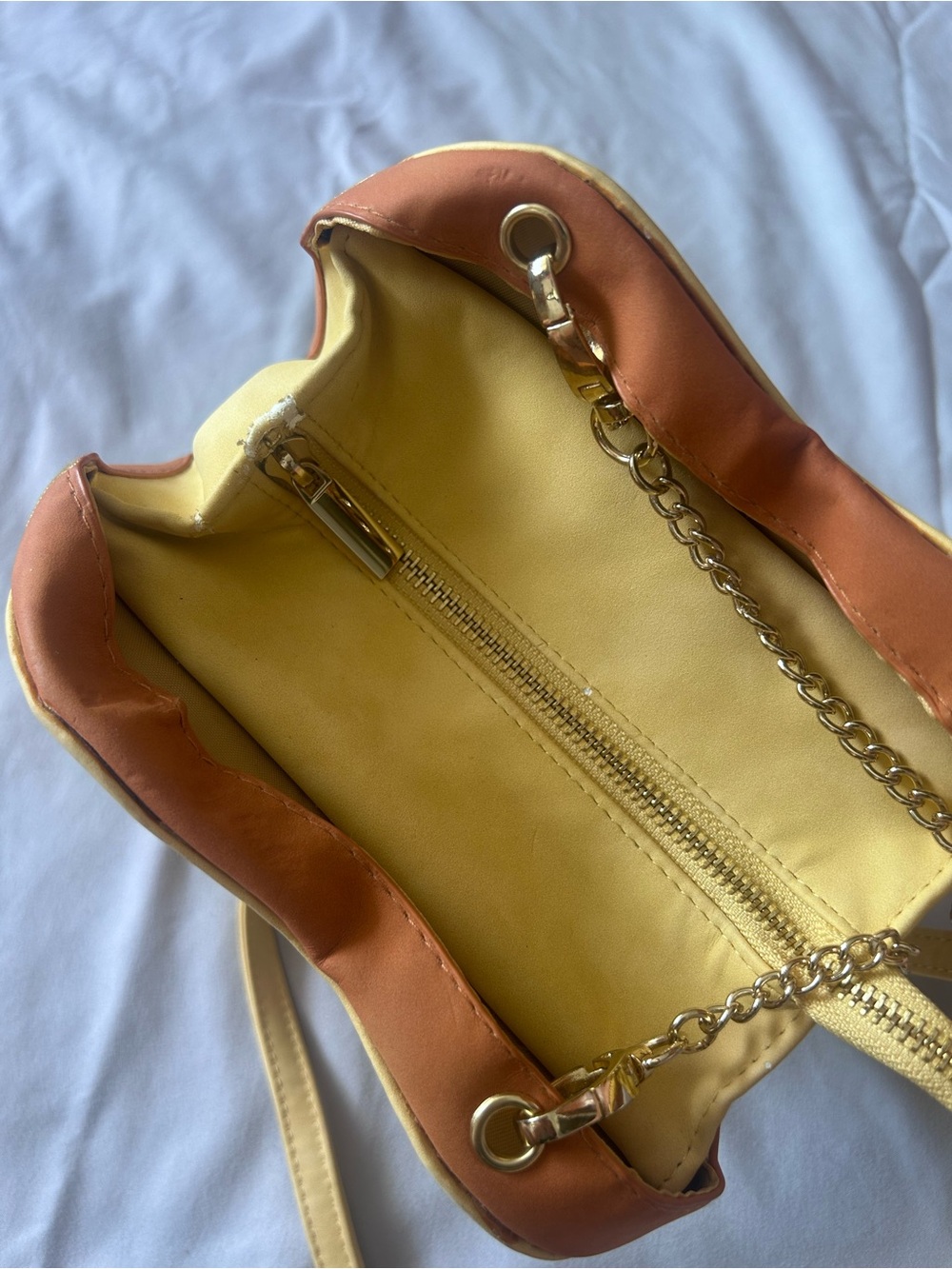 Bread & Butterfly Purse - Picture 3 of 6